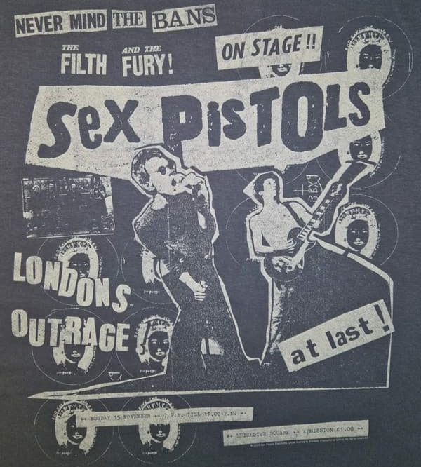 T-PAITA harmaa - Sex Pistols On Stage (LF8707) - Image 2